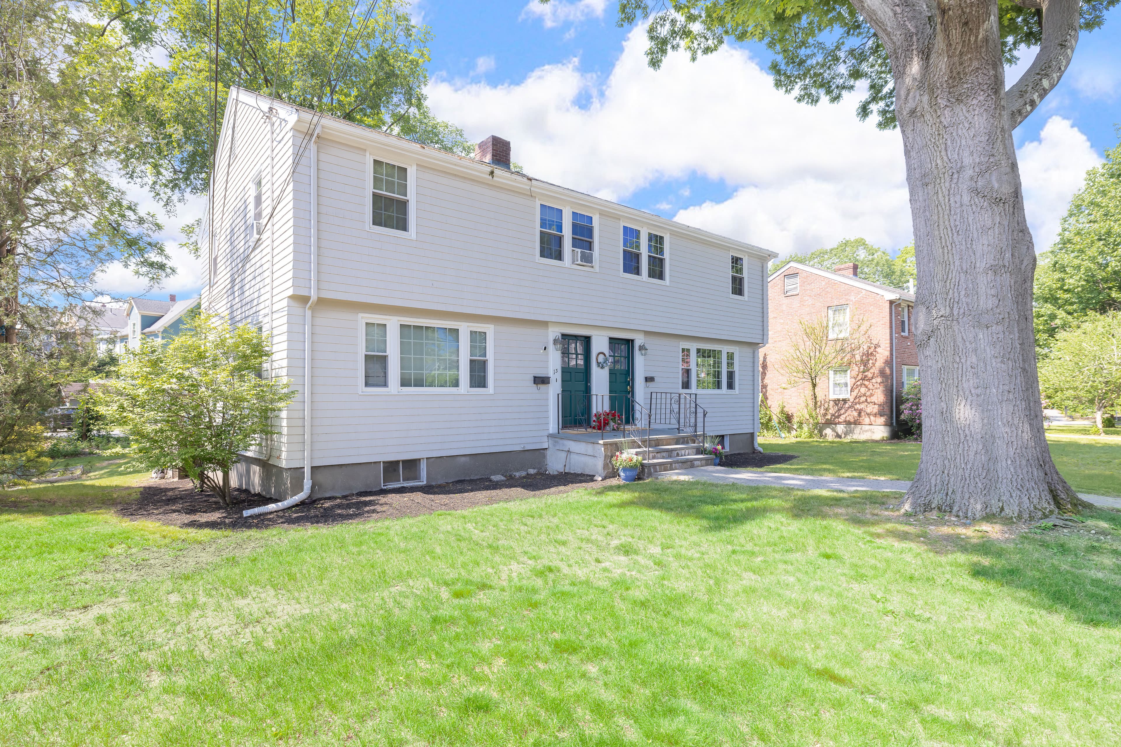 Newton’s Closing Discount Window: How a Corporate Single Family Home Ban Could Spike 2–4 Unit Prices